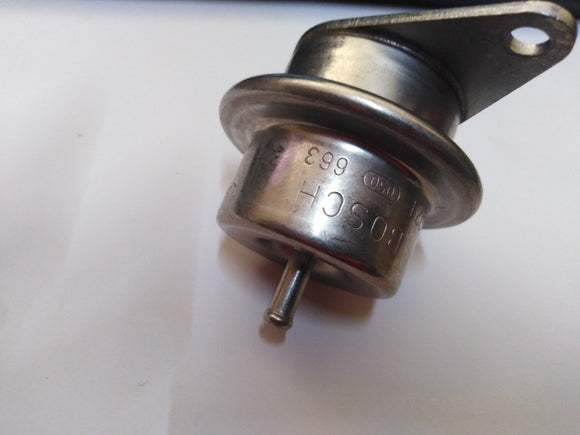 SENSOR REGULADOR GASOLINA FORD  E150 E250 F150 F350 95/96    PR-208      CODIGO F5TE 9C968 BA